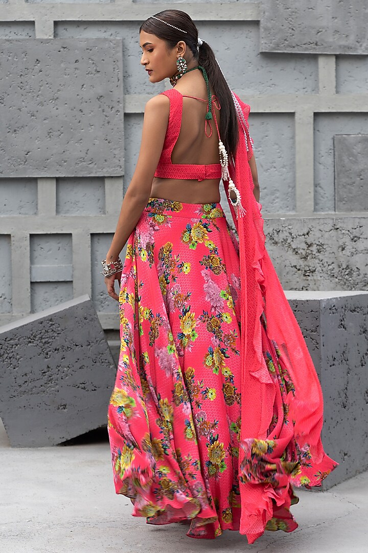Raspberry Pink Crepe Printed Wedding Lehenga Set by Chhavvi Aggarwal at Pernia's Pop Up Shop