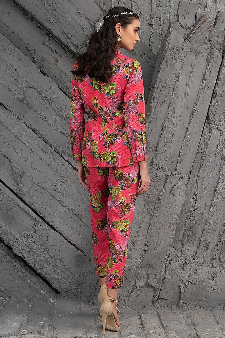 Raspberry Pink Crepe Printed Co-Ord Set by Chhavvi Aggarwal at Pernia's Pop Up Shop