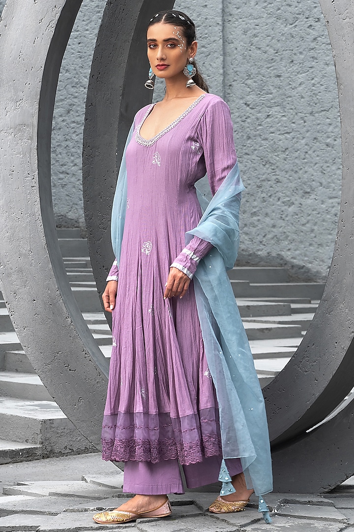 Lavender Cotton Printed Anarkali Set by Chhavvi Aggarwal at Pernia's Pop Up Shop