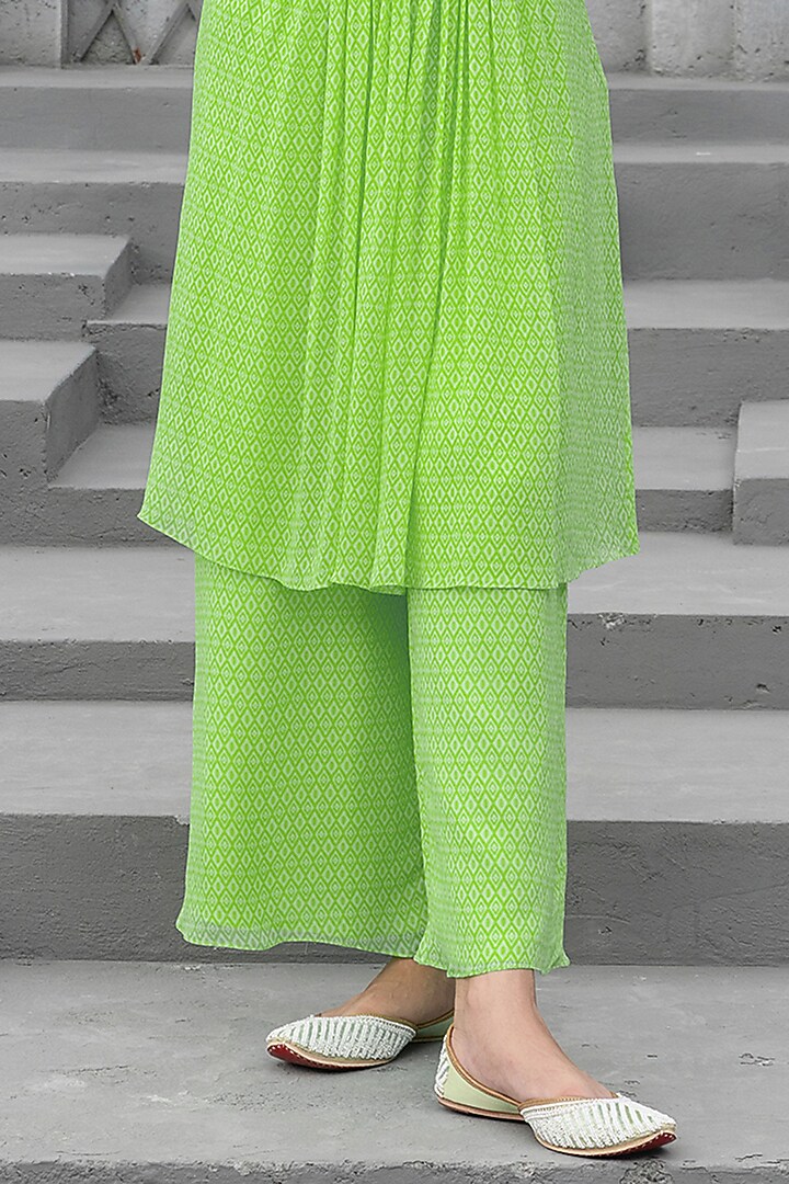 Lime Green Georgette Printed & Embroidered Kurta Set by Chhavvi Aggarwal at Pernia's Pop Up Shop