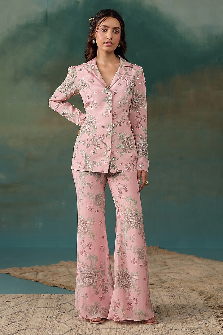 Blush Pink Crepe Embroidered Jacket Set by Chhavvi Aggarwal at Pernia's Pop Up Shop