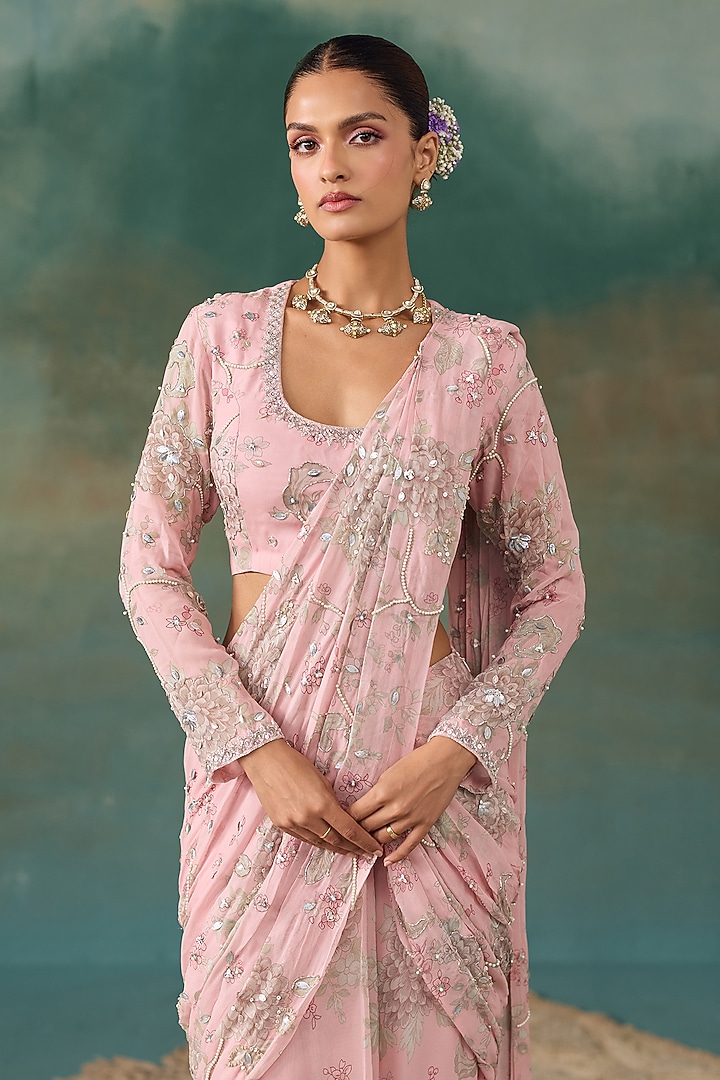 Blush Pink Georgette Floral Printed Pre-Draped Wedding Saree Set by Chhavvi Aggarwal at Pernia's Pop Up Shop