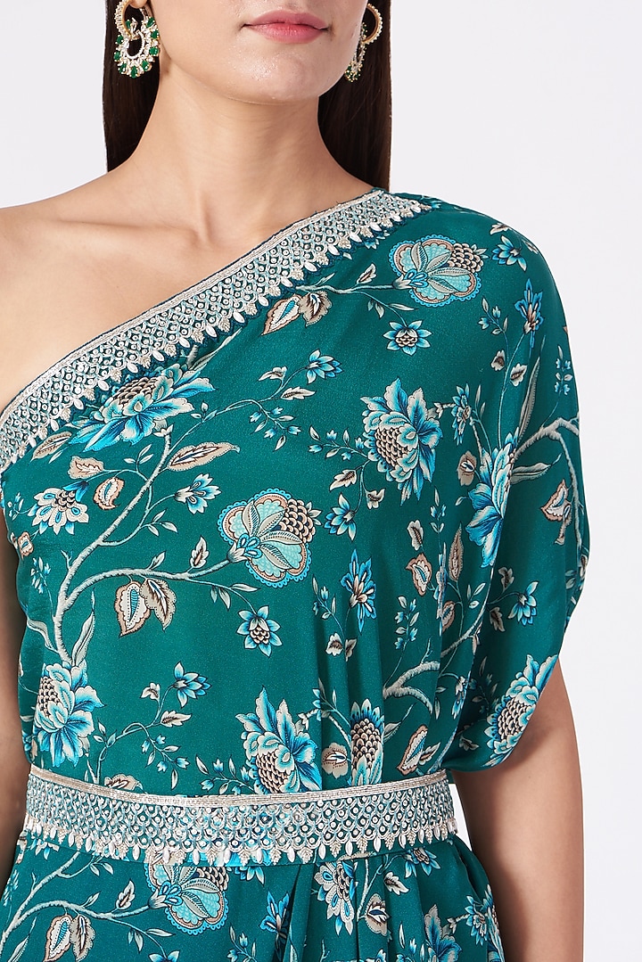 Teal Blue Embroidered Tunic Set by Chhavvi Aggarwal at Pernia's Pop Up Shop