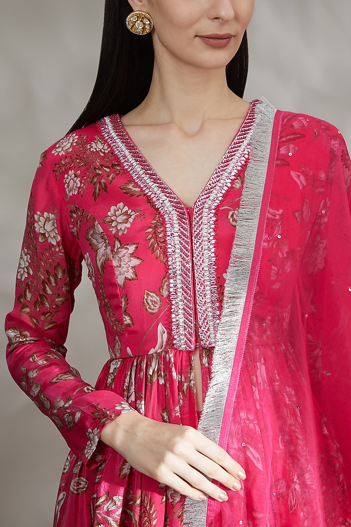 Fuchsia Crepe Printed Wedding Sharara Set by Chhavvi Aggarwal at Pernia's Pop Up Shop