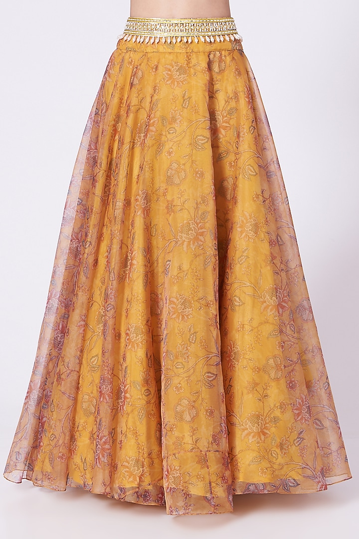 Yellow Printed Wedding Lehenga Set by Chhavvi Aggarwal at Pernia's Pop Up Shop