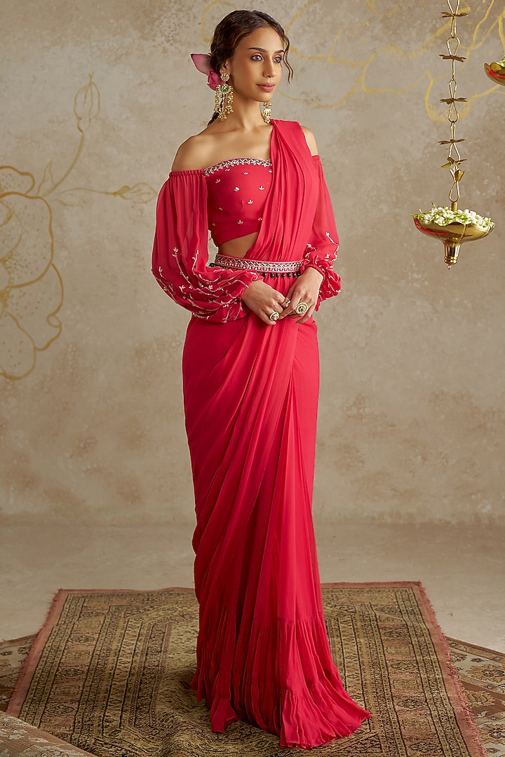 Coral Red Georgette Pre-Stitched Wedding Saree Set by Chhavvi Aggarwal at Pernia's Pop Up Shop