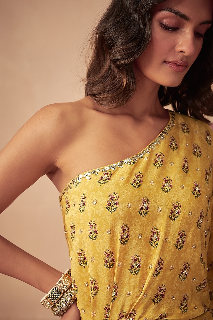 Yellow Crepe Printed & Embroidered One-Shoulder Vacation Dress by Chhavvi Aggarwal at Pernia's Pop Up Shop