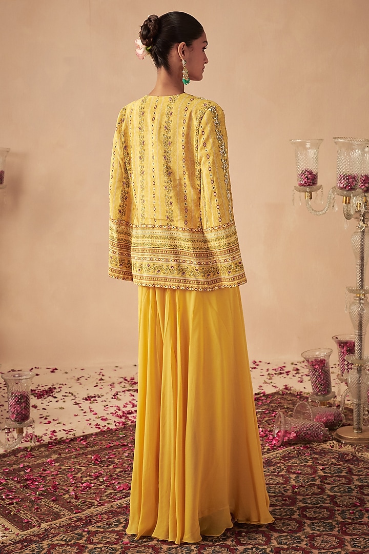 Yellow Crepe Printed & Embroidered Jacket Set by Chhavvi Aggarwal at Pernia's Pop Up Shop