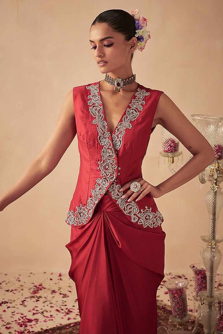 Red Silk Hand Embroidered Jacket Set by Chhavvi Aggarwal at Pernia's Pop Up Shop