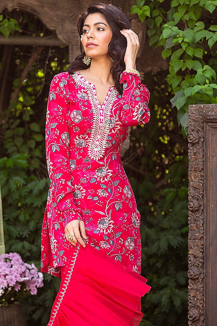 Red Organza & Crepe Party Wear Sharara Set by Chhavvi Aggarwal at Pernia's Pop Up Shop