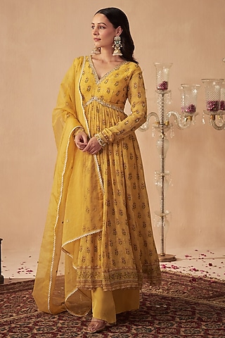 Yellow Georgette Printed & Embroidered Anarkali Set For Girls by Chhavvi Aggarwal - Kids