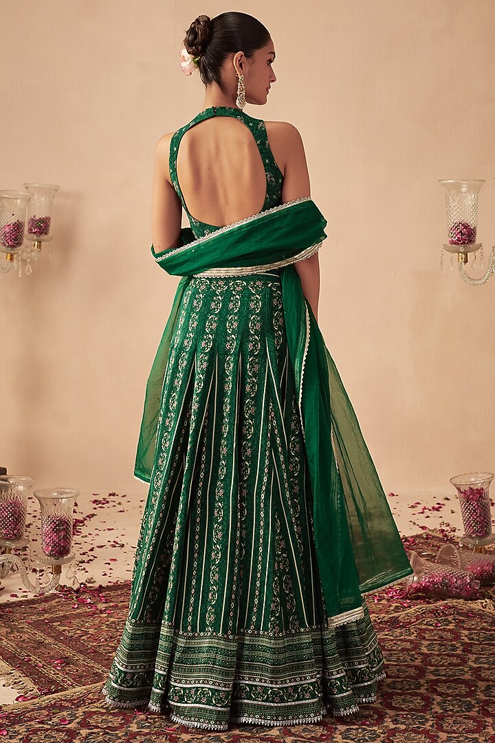 Green Georgette & Crepe Printed Lehenga Set For Girls by Chhavvi Aggarwal - Kids at Pernia's Pop Up Shop
