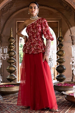 Maroon Organza Pant Set For Girls by Chhavvi Aggarwal - Kids