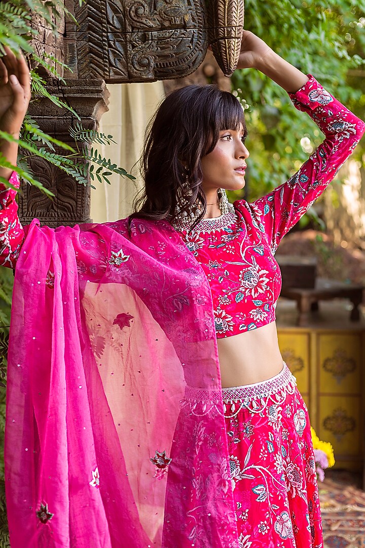Red Crepe Printed Lehenga Set For Girls by Chhavvi Aggarwal - Kids at Pernia's Pop Up Shop