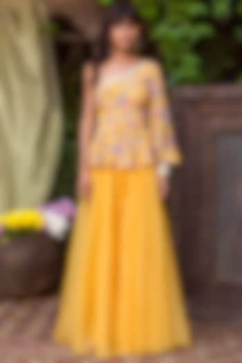 Yellow Organza & Crepe Pant Set For Girls by Chhavvi Aggarwal - Kids