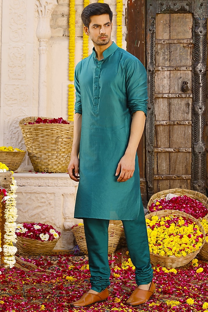 Bottle Green Printed Kurta Set by Chhavvi Aggarwal Men