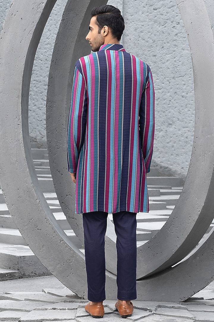 Navy Blue Crepe Printed Kurta Set by Chhavvi Aggarwal Men at Pernia's Pop Up Shop