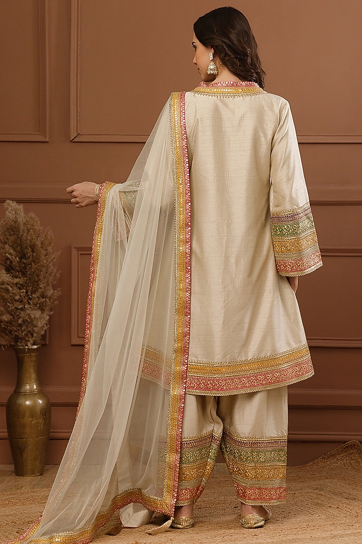 Ivory Bemberg Silk Embroidered Kurta Set by CHARLIE AHUJA at Pernia's Pop Up Shop