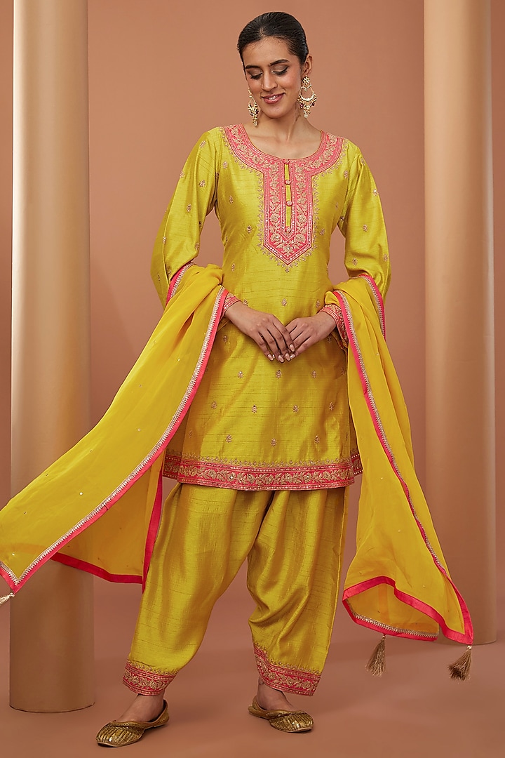 Lime Yellow Bemberg Patchwork Embroidered A-Line Kurta Set by CHARLIE AHUJA