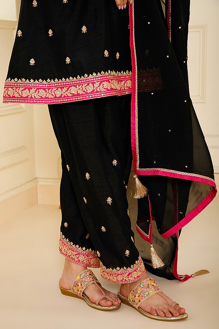 Black Bemberg Silk Dori Embroidered A-Line Kurta Set by CHARLIE AHUJA at Pernia's Pop Up Shop
