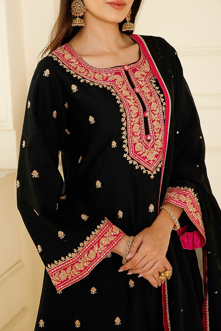Black Bemberg Silk Dori Embroidered A-Line Kurta Set by CHARLIE AHUJA at Pernia's Pop Up Shop