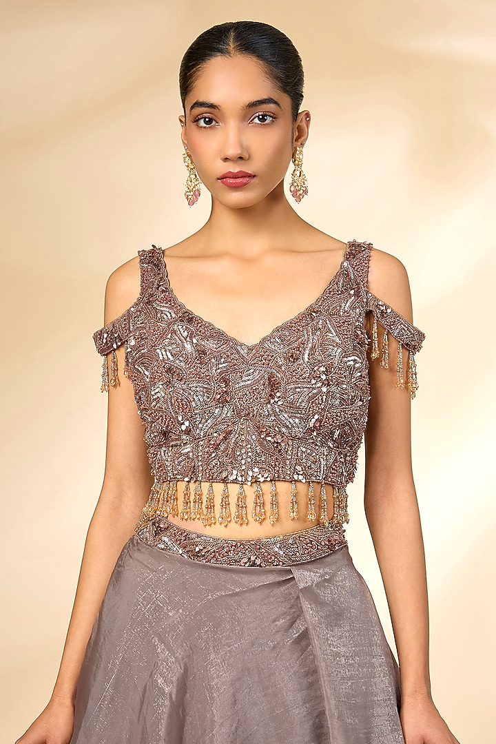 Champagne Organza Draped Wedding Lehenga Set by Chaashni by Maansi and Ketan at Pernia's Pop Up Shop