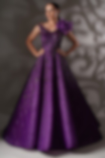 Purple Organza Sequins Embroidered Engagement Gown by Chaashni by Maansi and Ketan at Pernia's Pop Up Shop