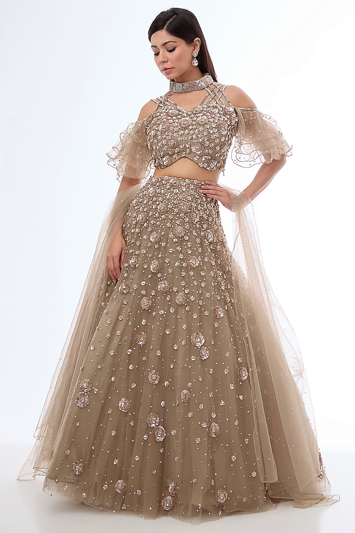 Champagne Net Cutdana & Sequins Embellished Lehenga Set by Chaashni by Maansi and Ketan