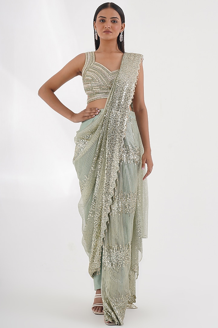 Green Net & Silk Sequins Embellished Wedding Saree Set by Chaashni by Maansi and Ketan at Pernia's Pop Up Shop