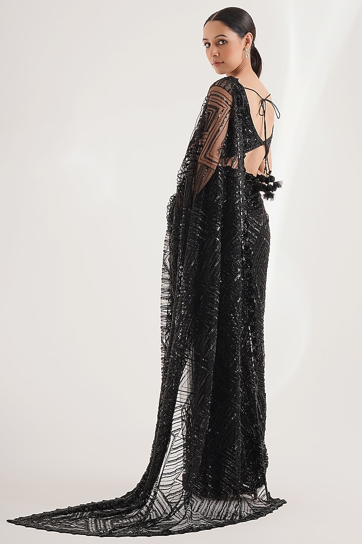 Black Net Sequins Hand Embroidered Reception Saree Set by Chaashni by Maansi and Ketan at Pernia's Pop Up Shop