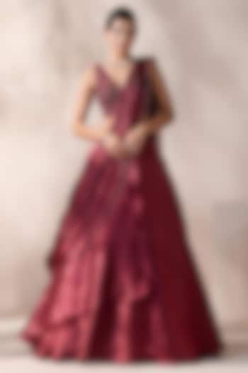Maroon Imported Organza Wedding Lehenga Set by Chaashni by Maansi and Ketan at Pernia's Pop Up Shop