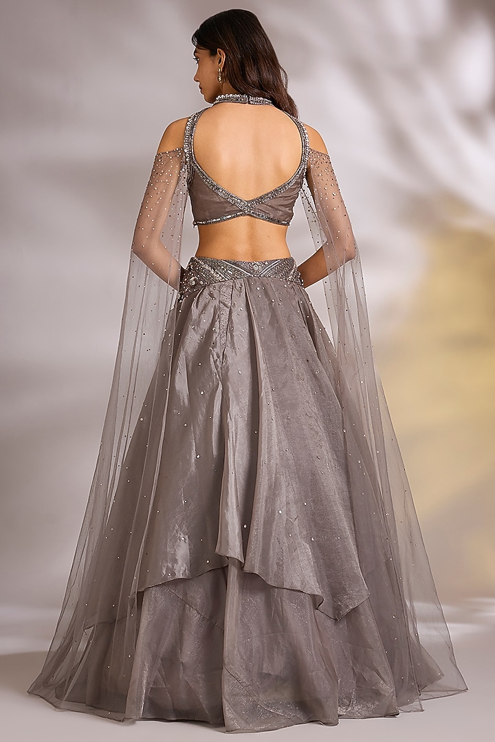 Champagne Organza Embellished Wedding Lehenga Set by Chaashni by Maansi and Ketan at Pernia's Pop Up Shop