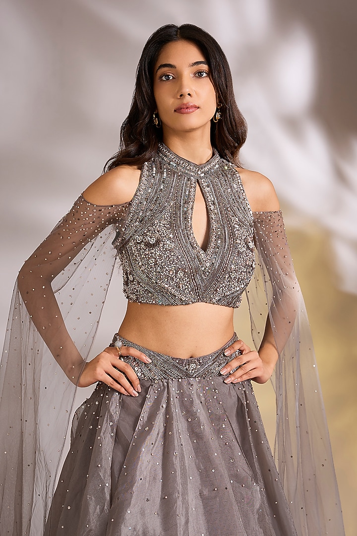 Champagne Organza Embellished Wedding Lehenga Set by Chaashni by Maansi and Ketan at Pernia's Pop Up Shop