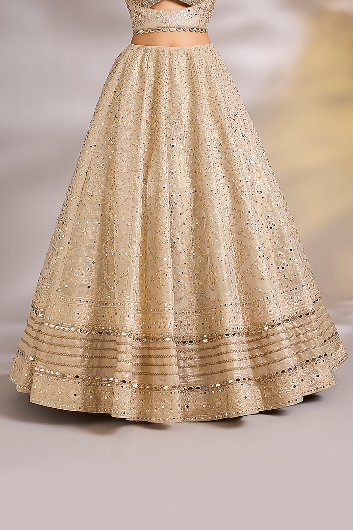 Golden Banarasi Chanderi Silk Embroidered Wedding Lehenga Set by Chaashni by Maansi and Ketan at Pernia's Pop Up Shop
