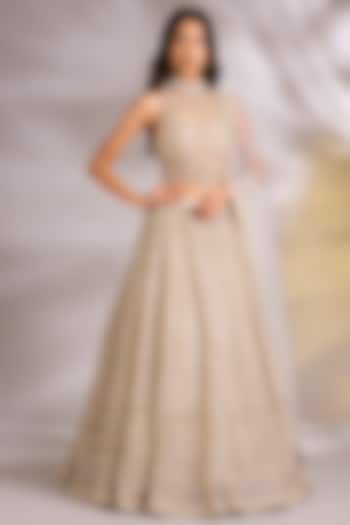 Ivory Net Sequins Embellished Wedding Lehenga Set by Chaashni by Maansi and Ketan at Pernia's Pop Up Shop