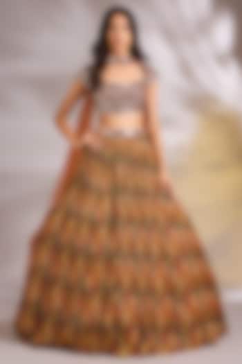 Orange Georgette Mirror Embellished Wedding Lehenga Set by Chaashni by Maansi and Ketan at Pernia's Pop Up Shop