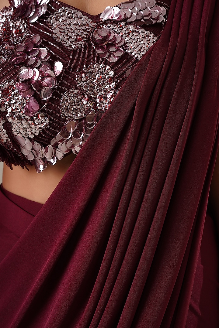 Maroon Lycra Embellished Jacket Wedding Saree Set by Chaashni by Maansi and Ketan at Pernia's Pop Up Shop