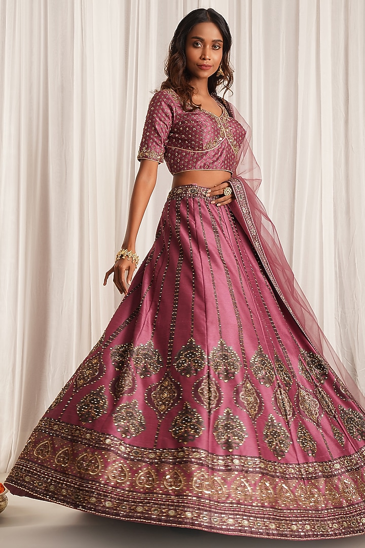 Pink Silk Printed & Sequins Embellished Kalidar Wedding Lehenga Set by Chaashni by Maansi and Ketan at Pernia's Pop Up Shop