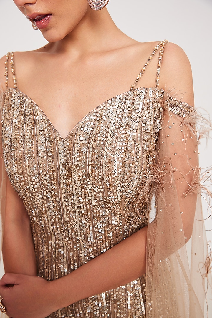 Champagne Net Cutdana & Beads Embellished Fish-Cut Wedding Gown by Chaashni by Maansi and Ketan at Pernia's Pop Up Shop