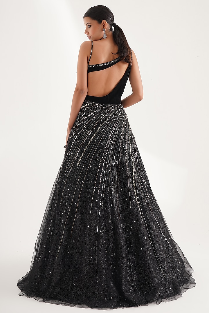 Black Velvet & Net Cutdana & Beads Embellished Engagement Gown by Chaashni by Maansi and Ketan at Pernia's Pop Up Shop