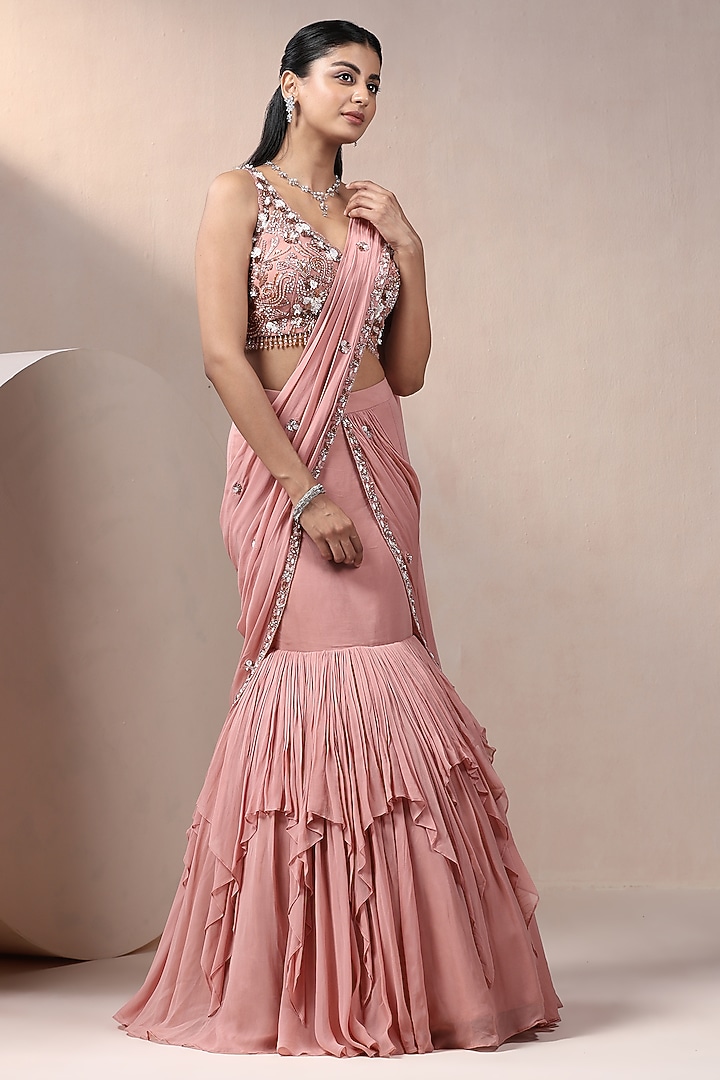 Peach Georgette & Net Embellished Wedding Lehenga Saree Set by Chaashni by Maansi and Ketan at Pernia's Pop Up Shop