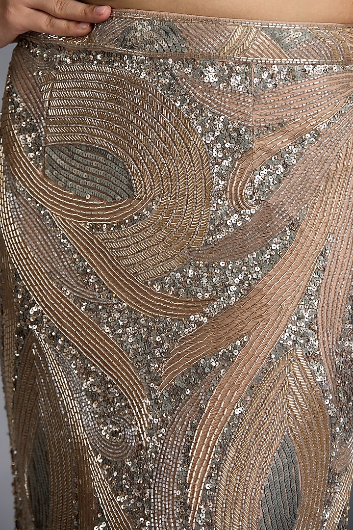 Nude Net Sequins Embellished Wedding Lehenga Set by Chaashni by Maansi and Ketan at Pernia's Pop Up Shop