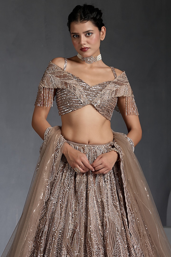 Champagne Net Sequins & Zirconss Embellished Bridal Lehenga Set by Chaashni by Maansi and Ketan at Pernia's Pop Up Shop