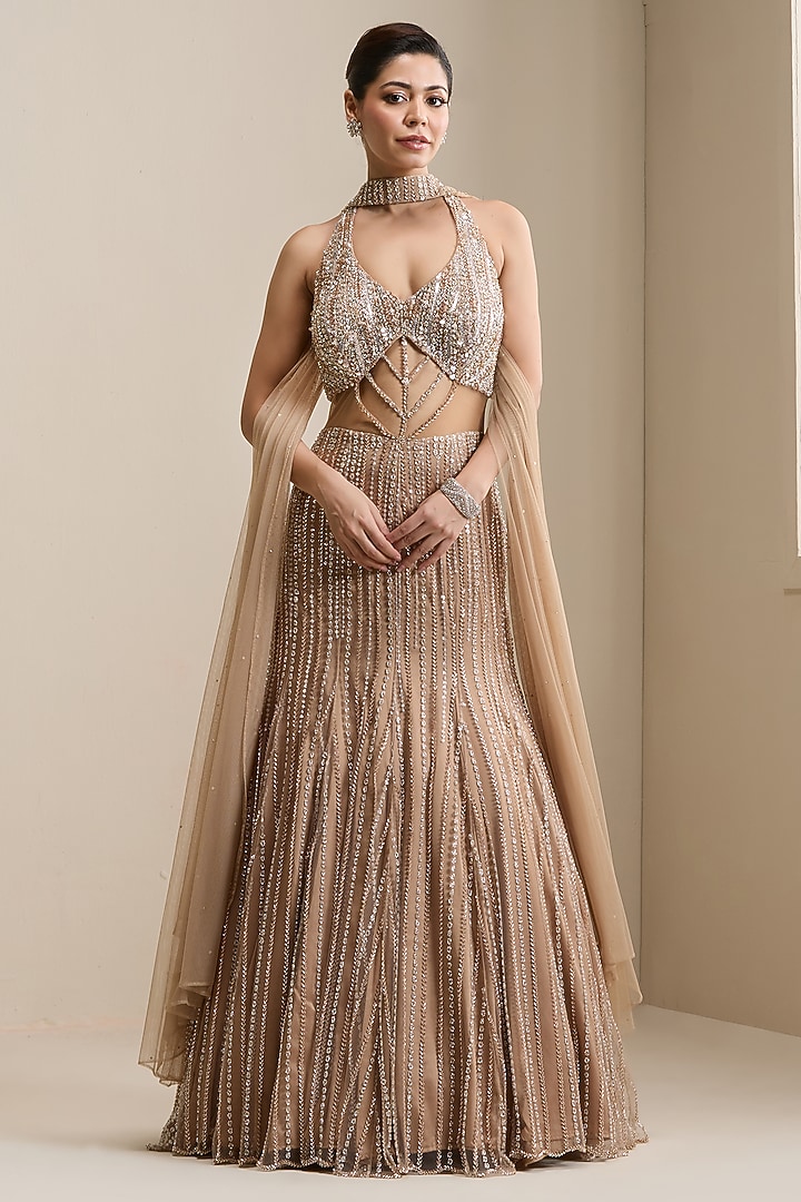 Gold Net Sequin Embellished Engagement Gown With Dupatta by Chaashni by Maansi and Ketan at Pernia's Pop Up Shop