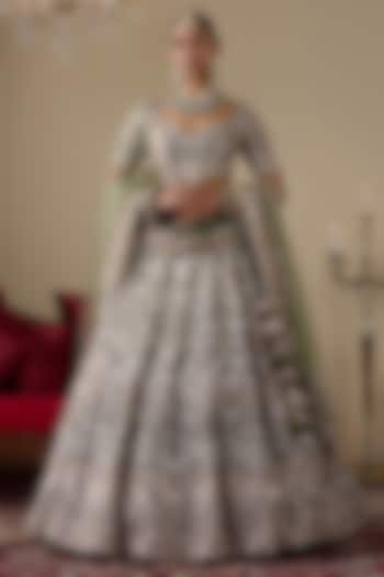 Green Tissue Organza Dabka Embellished Bridal Lehenga Set by Chaashni by Maansi and Ketan at Pernia's Pop Up Shop