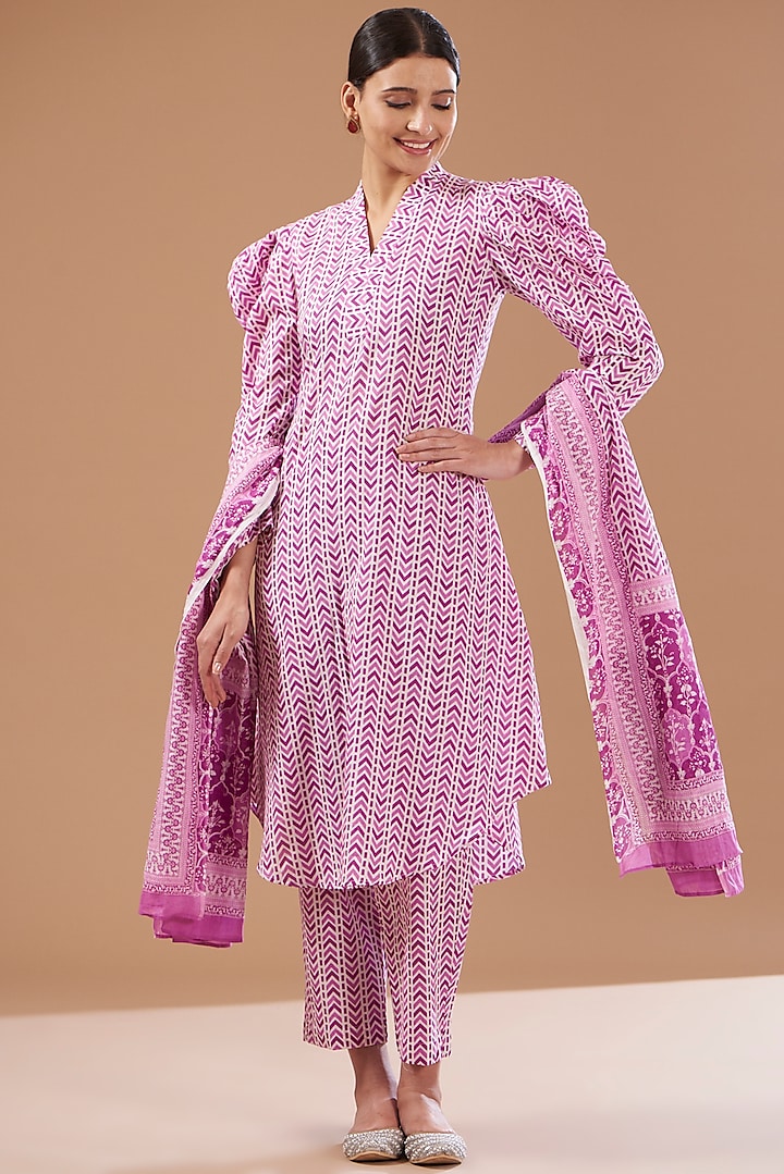 Purple Cotton Screen Printed Kurta Set by CHITRASHI JAIPUR at Pernia's Pop Up Shop