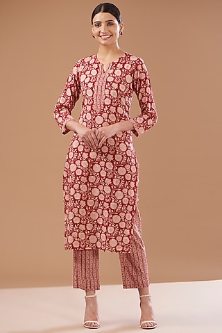 Maroon Cotton Hand Block Printed Kurta Set by CHITRASHI JAIPUR