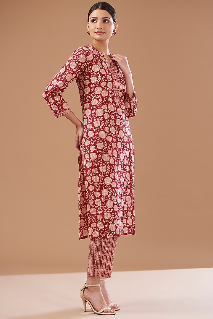 Maroon Cotton Hand Block Printed Kurta Set by CHITRASHI JAIPUR at Pernia's Pop Up Shop