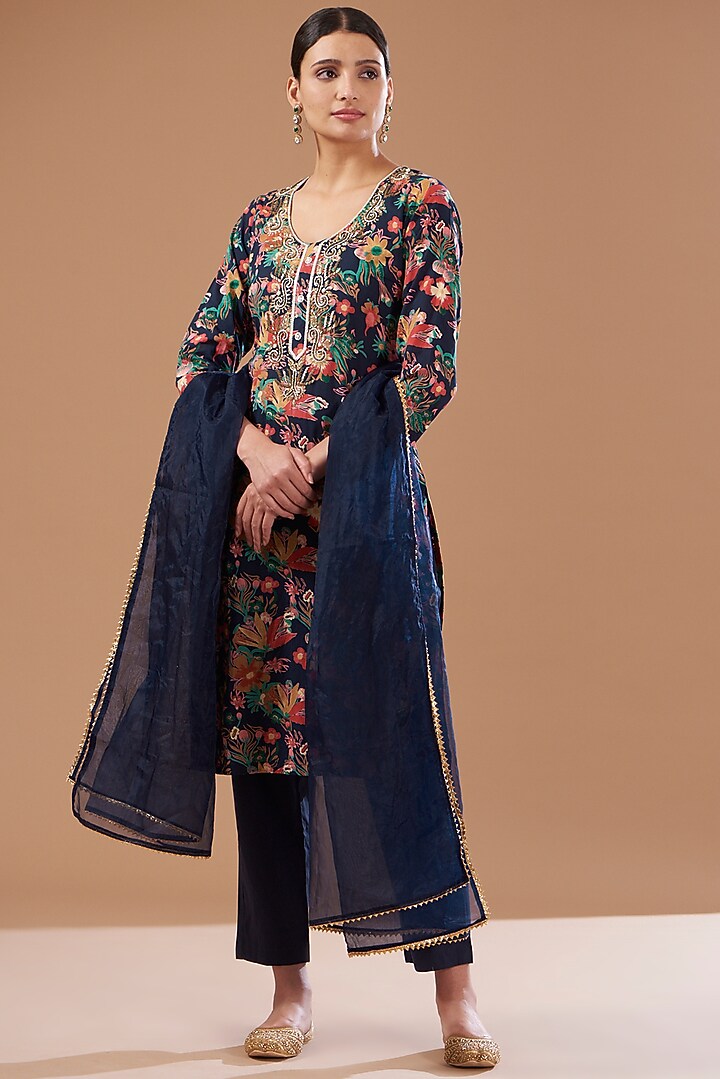 Dark Blue Cotton Embroidered Kurta Set by CHITRASHI JAIPUR at Pernia's Pop Up Shop