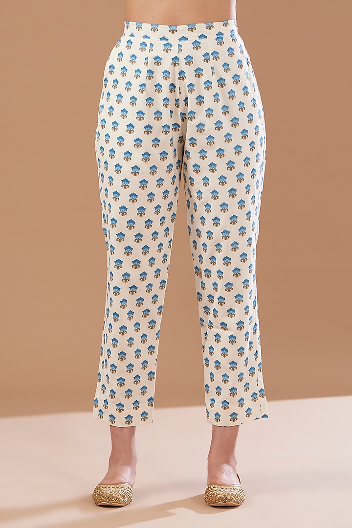 White Cotton Hand Block Printed Kurta Set by CHITRASHI JAIPUR at Pernia's Pop Up Shop
